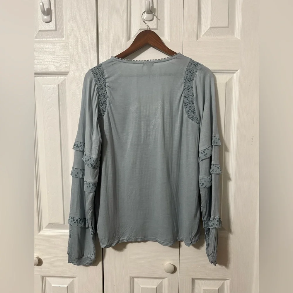Tiny Brand Anthropologie Women’s Blue Motif Long-Sleeve Ruffled Top size varies - Picture 8 of 14